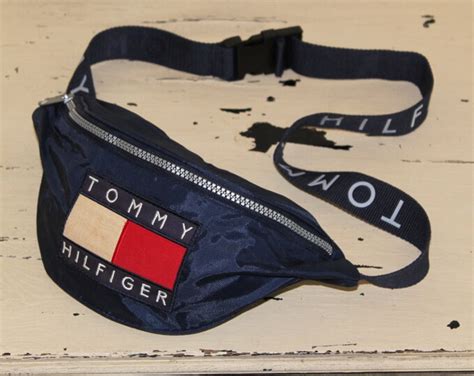 tommy hilfiger fanny bag